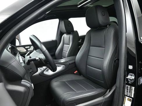 Used 2022 Mercedes-Benz GLS 450 4MATIC image 13