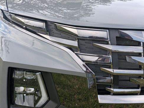 Used 2024 Hyundai Santa Cruz Night image 10