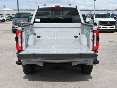 New 2026 Ford F250 Platinum AWD/4WD image 5