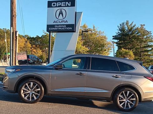 Used 2025 Acura MDX FWD w/ Technology Package image 2