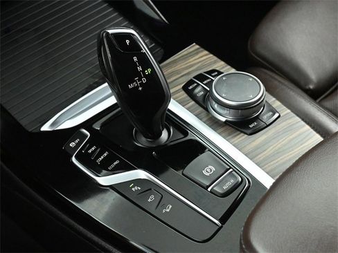 Used 2018 BMW X3 M40i w/ Premium Package image 39