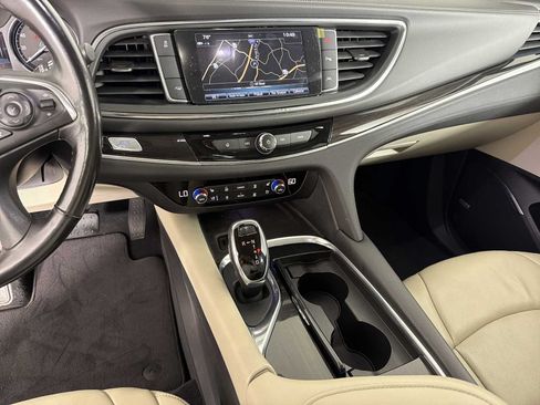Used 2018 Buick Enclave Premium w/ Trailering Package FWD image 29