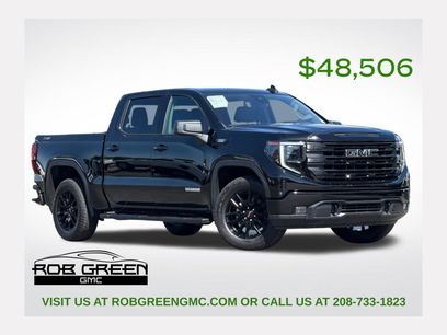Used 2024 GMC Sierra 1500 Elevation w/ LPO, Elevation Black Package