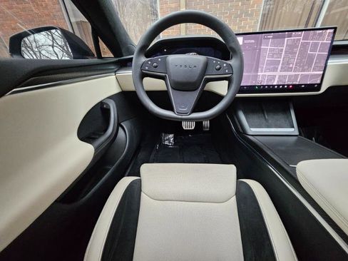 Used 2024 Tesla Model S Plaid image 2