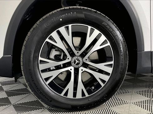 New 2026 Mercedes-Benz GLA 250 4MATIC image 11