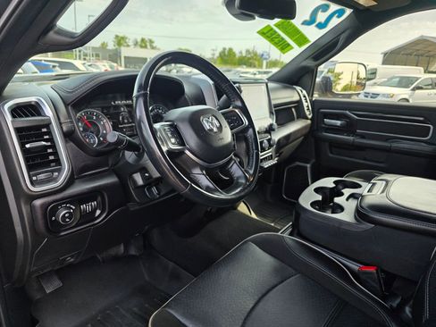 Used 2022 RAM 2500 Laramie AWD/4WD image 9