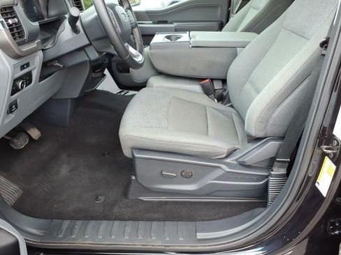 Used 2025 Ford F150 XLT w/ Equipment Group 301A Standard AWD/4WD image 16