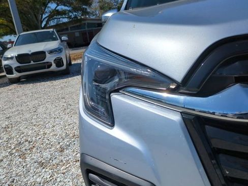 Used 2023 Subaru Ascent Limited w/ Technology Package AWD/4WD image 9