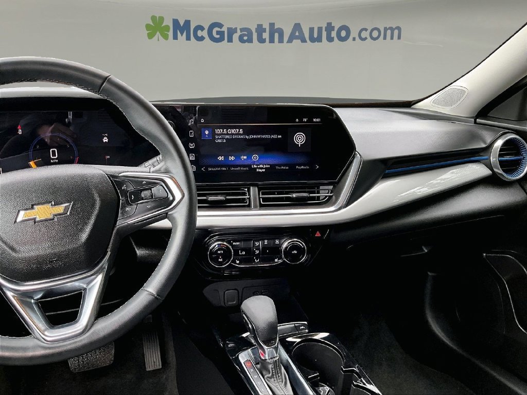 Used 2024 Chevrolet Trax LT w/ Driver Confidence Package FWD image 11