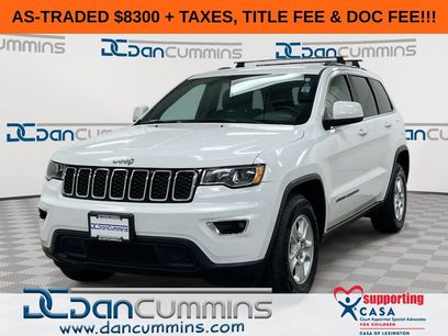 Used 2017 Jeep Grand Cherokee Laredo w/ Quick Order Package 2BE