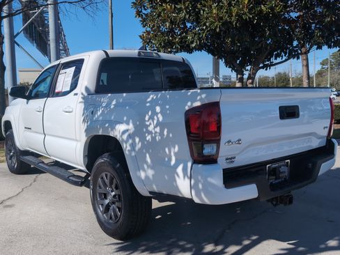 Certified 2023 Toyota Tacoma SR5 image 8