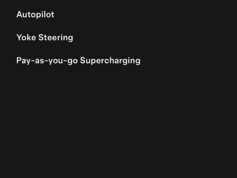 Used 2021 Tesla Model S Plaid image 4