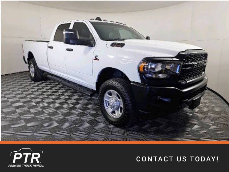 Used 2024 RAM 2500 Tradesman w/ Snow Chief Group AWD/4WD image 1