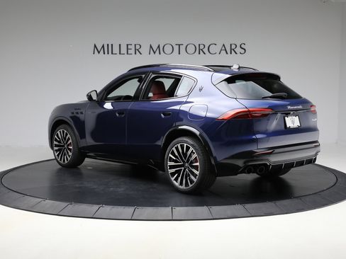 New 2025 Maserati Grecale Modena image 3