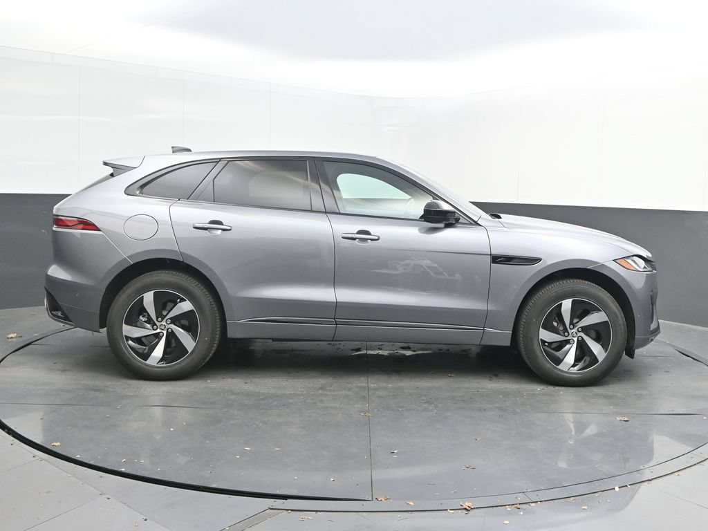 New 2026 Jaguar F-PACE R-Dynamic S AWD/4WD image 8