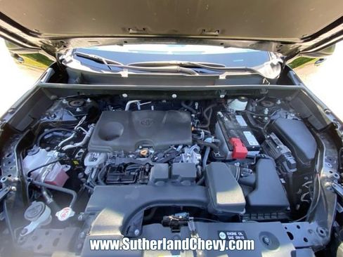 Used 2024 Toyota RAV4 LE AWD/4WD image 39