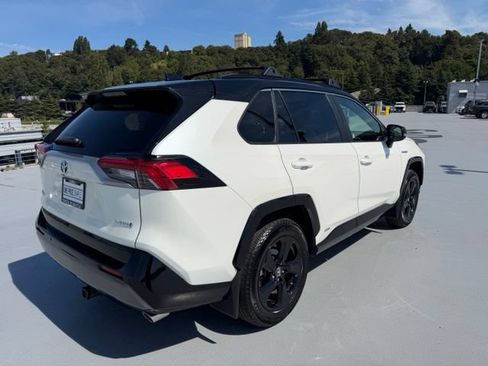 Certified 2019 Toyota RAV4 XSE AWD/4WD image 4