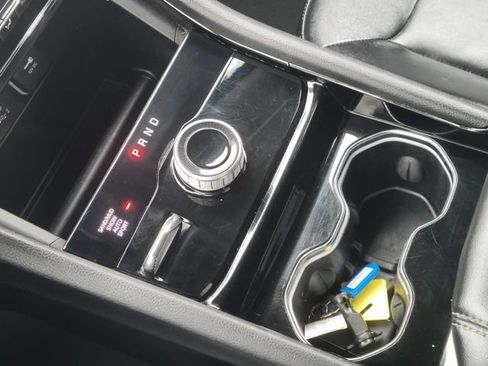 Used 2023 Jeep Grand Cherokee Limited image 21