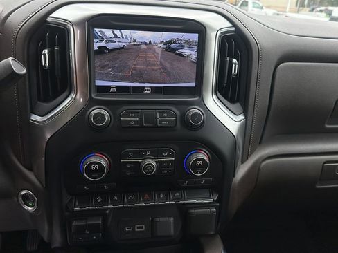 Used 2022 Chevrolet Silverado 1500 RST image 11