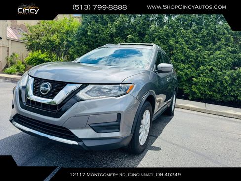 Used 2018 Nissan Rogue SV AWD/4WD image 3