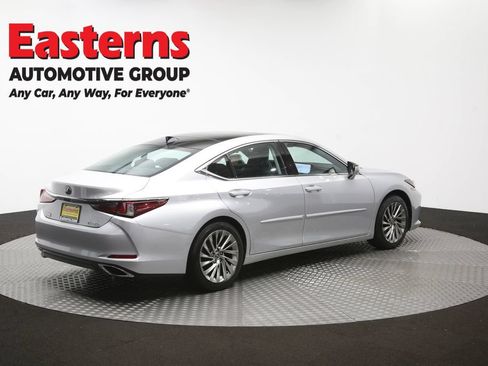 Used 2019 Lexus ES 350 Ultra Luxury w/ Accessory Package FWD image 44