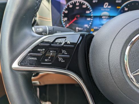 Used 2023 Mercedes-Benz E 450 Cabriolet image 21