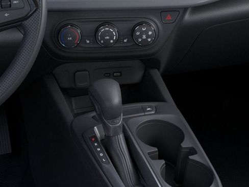New 2026 Chevrolet Trax LS w/ LS Convenience Package FWD image 23