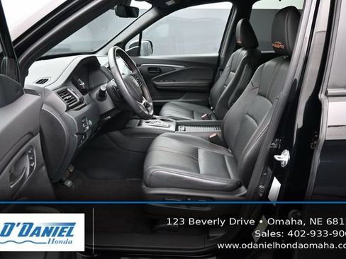 Used 2023 Honda Passport TrailSport image 25