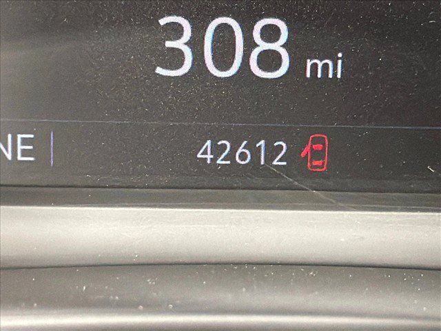 Used 2023 Cadillac XT5 Premium Luxury FWD image 30