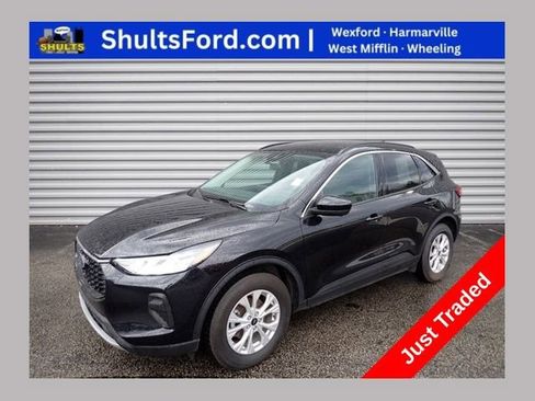 Certified 2024 Ford Escape Active w/ Tech Pack #2 AWD/4WD image 1