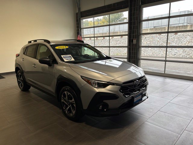 Used 2024 Subaru Crosstrek 2.0i Premium AWD/4WD image 3