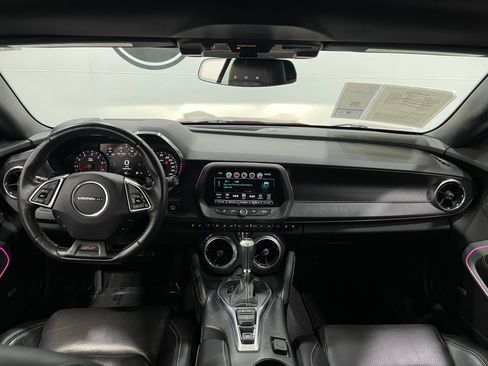 Used 2018 Chevrolet Camaro SS RWD image 18