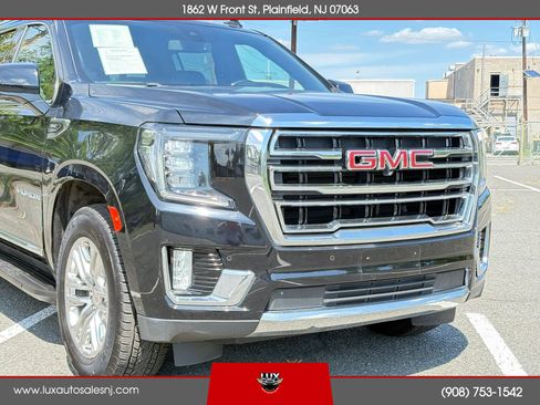 Used 2022 GMC Yukon XL SLT w/ SLT Luxury Package AWD/4WD image 18