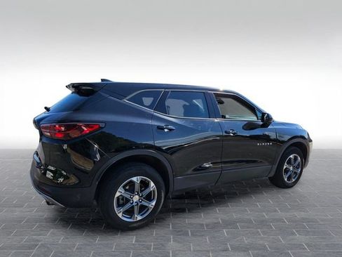 Used 2023 Chevrolet Blazer LT w/ Driver Confidence Package FWD image 5