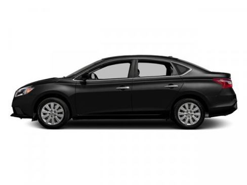 Used 2016 Nissan Sentra SV image 3
