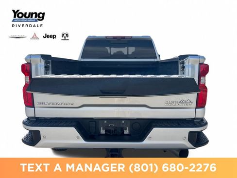 Used 2023 Chevrolet Silverado 3500 High Country w/ Z71 Off-Road Package AWD/4WD image 12