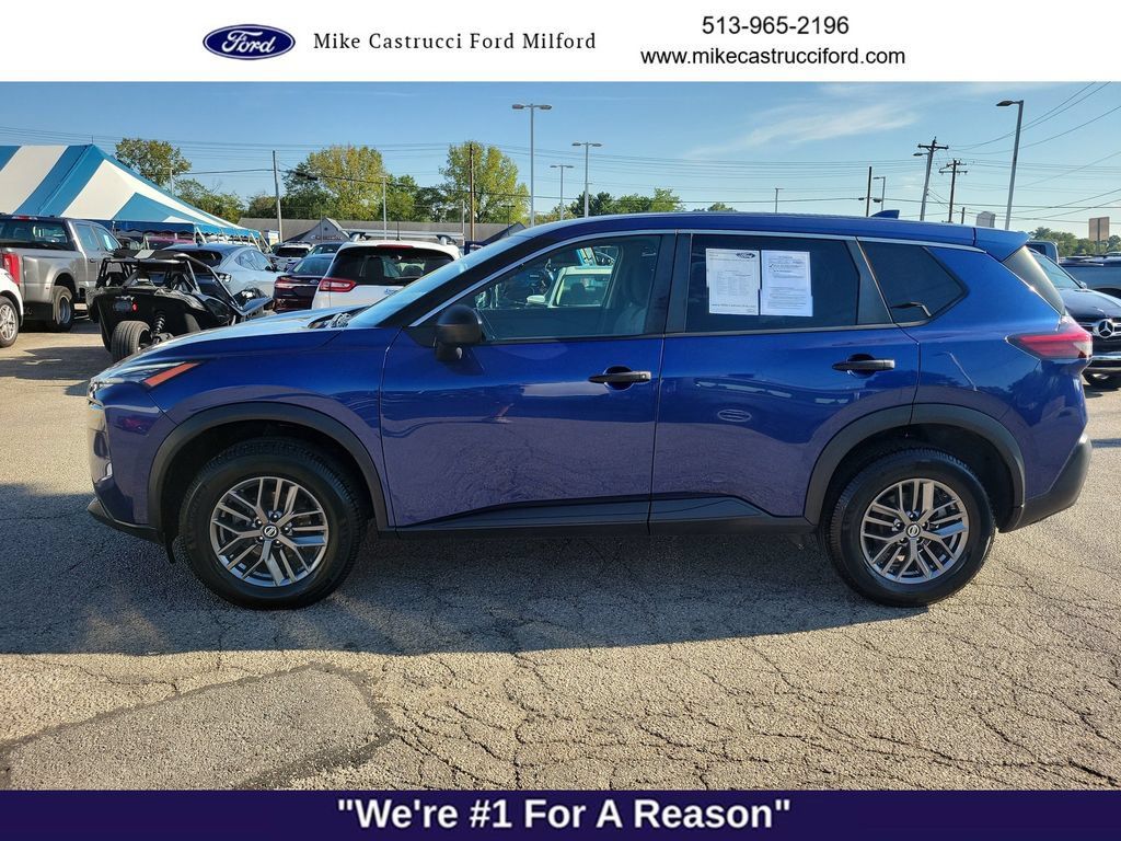 Used 2021 Nissan Rogue S AWD/4WD image 2