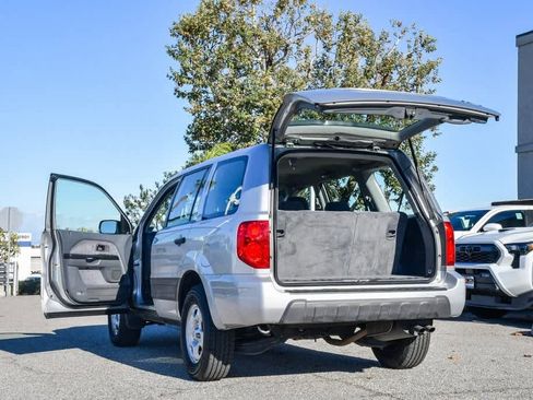 Used 2005 Honda Pilot LX image 28