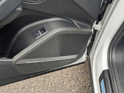 Used 2023 Audi Q5 2.0T Premium Plus w/ Premium Plus Package image 11