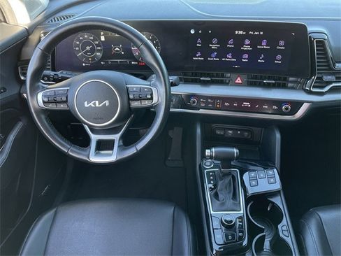Used 2023 Kia Sportage SX image 10