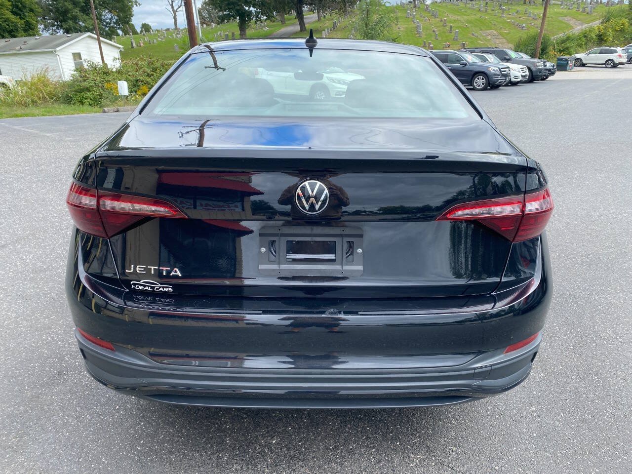 Used 2024 Volkswagen Jetta Sport FWD image 4