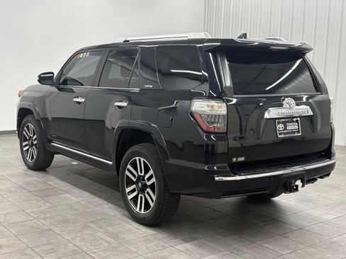 Used 2016 Toyota 4Runner Limited AWD/4WD image 4
