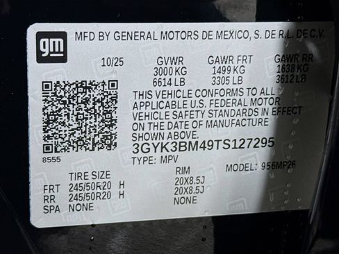 New 2026 Cadillac Optiq Luxury 1 w/ LPO, Floor Liner Package AWD/4WD image 33