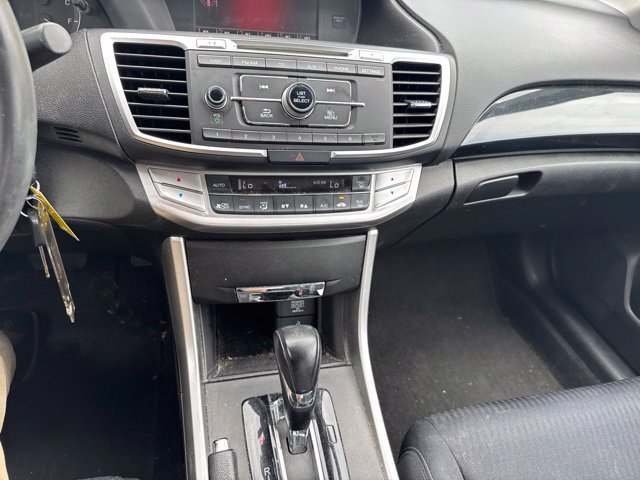 Used 2015 Honda Accord Sport image 13