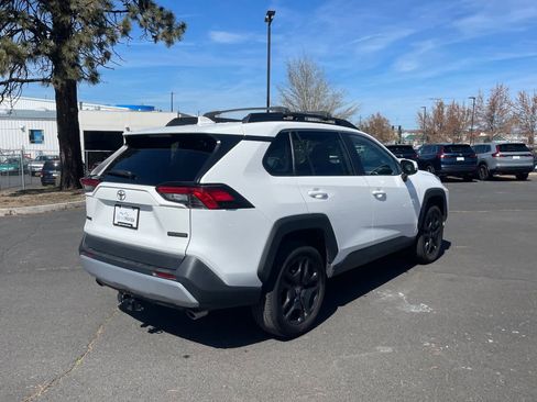 Used 2022 Toyota RAV4 Adventure image 5