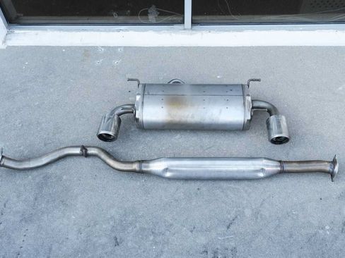 Used 2023 Toyota GR86 Premium RWD image 44