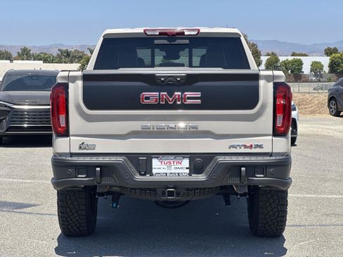 New 2026 GMC Sierra 1500 AT4X w/ AT4X AEV Edition AWD/4WD image 4