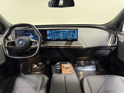 Used 2023 BMW iX M60 AWD/4WD image 21