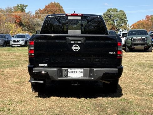 New 2026 Nissan Frontier SV w/ Tow Package AWD/4WD image 4