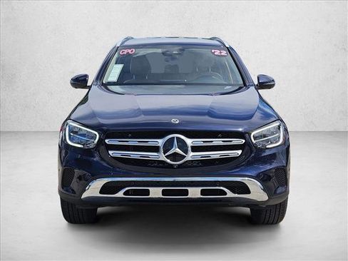 Used 2022 Mercedes-Benz GLC 300 image 2